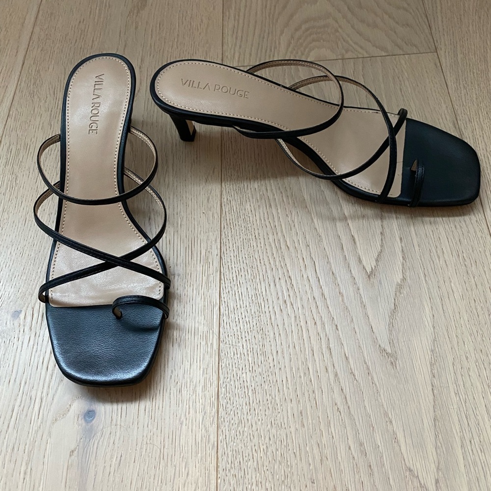 NWT Villa Rouge Strappy sandals sz 8